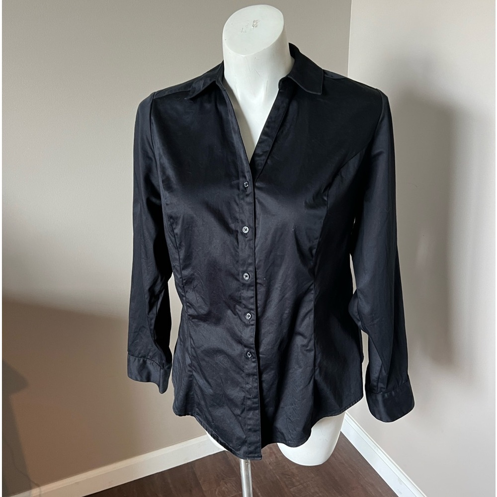 Lane Bryant button up shirt, with stretch- 16/18 Black